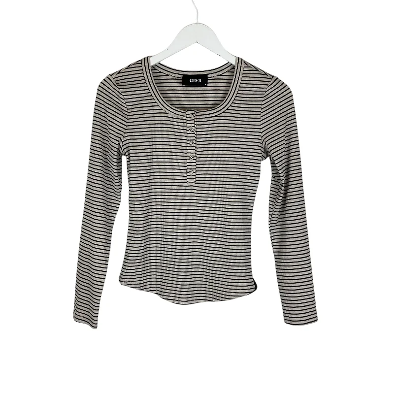 Top Long Sleeve By Clothes Mentor In Striped Pattern, Size: S